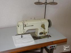 Bernina 742